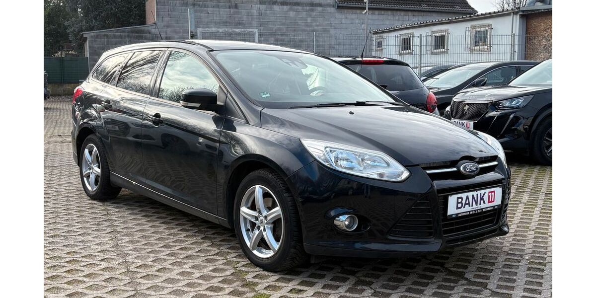 Ford Focus 141.219 km 3.900 &euro; Würselen 52146
