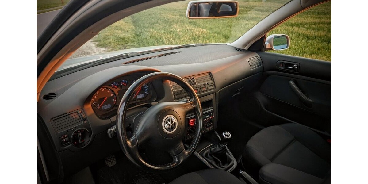 VW Bora 186.000 km 2.995 &euro; Selfkant 52538