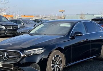 Mercedes-Benz E 200 42.200 km 54.500 &euro; Düren 52351