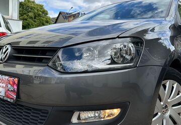 VW Polo 177.000 km 5.499 &euro; Düren 52353