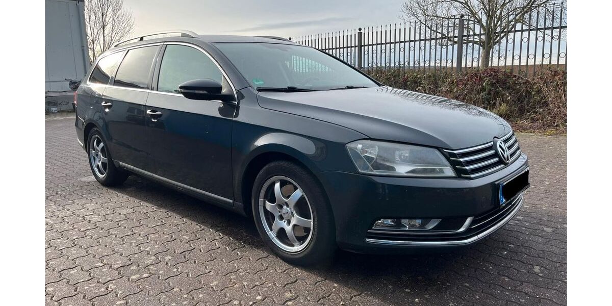 VW Passat Variant 282.050 km 5.250 &euro; Düren 52353