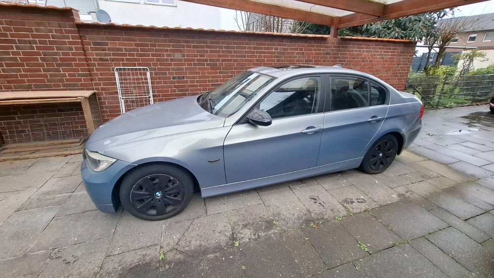 BMW E90 211.324 km 3.300 &euro; Aldenhoven 52457