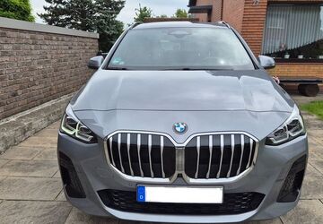 BMW 220 Active Tourer 43.820 km 26.900 &euro; Inden 52459