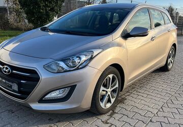 Hyundai i30 221.000 km 5.990 &euro; Eschweiler 52249