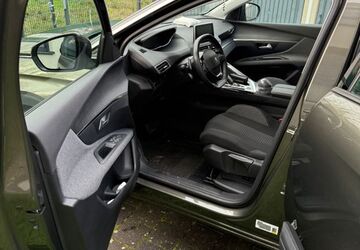 Peugeot 3008 43.000 km 18.600 &euro; Würselen 52146