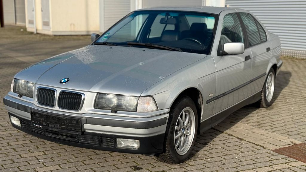 BMW 318 164.129 km 3.990 &euro; Düren 52349
