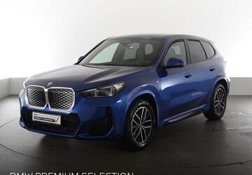BMW iX1 16.564 km 50.740 &euro; Aachen 52078