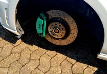 VW Golf 95.000 km 22.999 &euro; Düren 52353