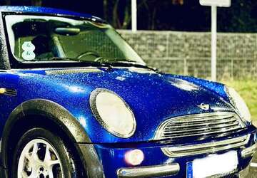 Mini One 247.000 km 1.300 &euro; Aachen 52072