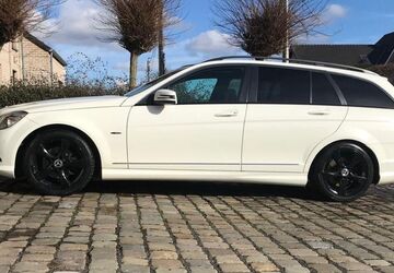 Mercedes-Benz C 180 263.150 km 6.200 &euro; Aachen 52070