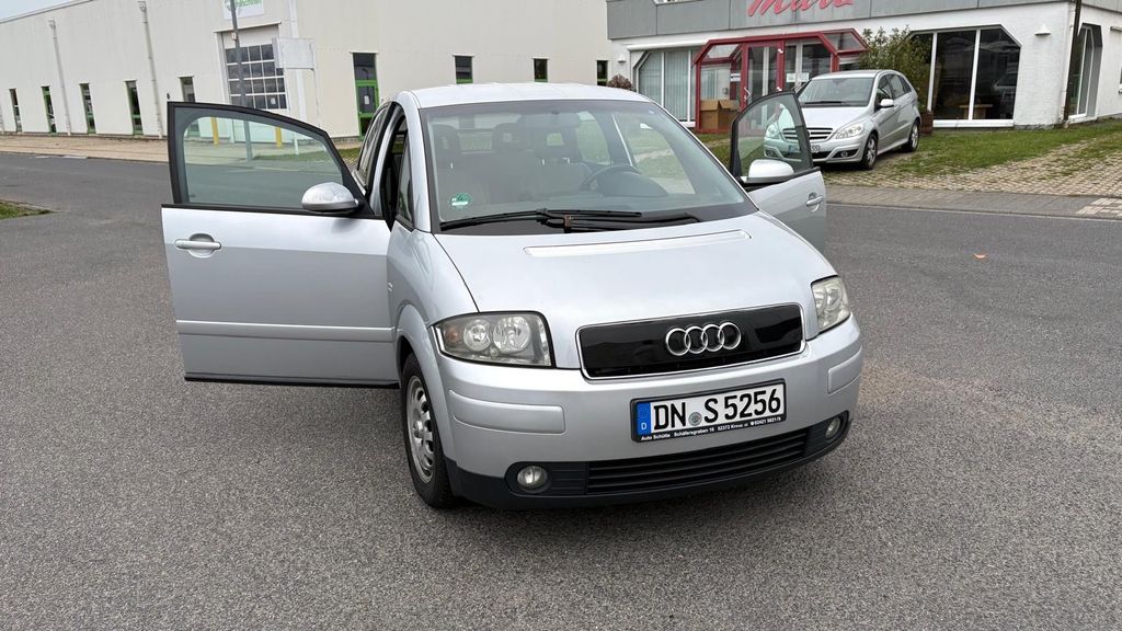 Audi A2 290.659 km 7.000 &euro; Kreuzau 52372