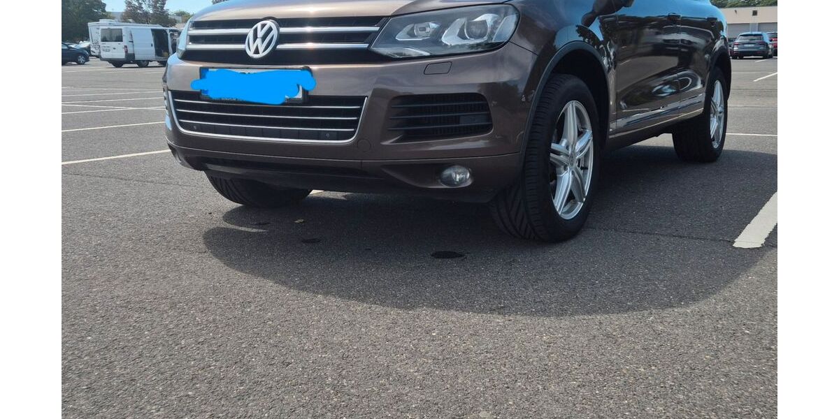 VW Touareg 218.500 km 11.500 &euro; Aachen 52066
