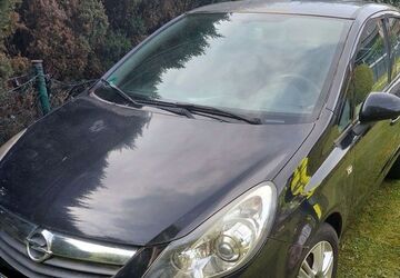 Opel Corsa 95.000 km 2.800 &euro; Eschweiler 52249