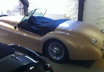 Jaguar XK 2.000 km 130.000 &euro; Eschweiler 52249