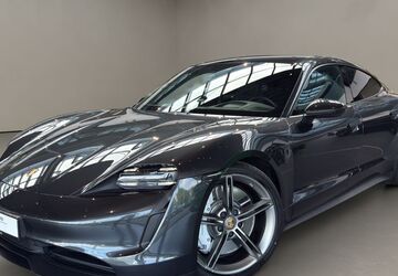 Porsche Taycan 24.782 km 75.300 &euro; Aachen 52068