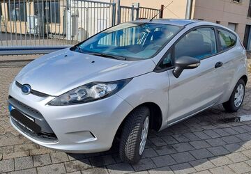 Ford Fiesta 95.773 km 3.999 &euro; Aachen 52070