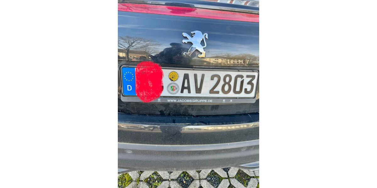 Peugeot 207 144.000 km 2.800 &euro; Aachen 52066