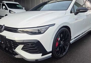 VW Golf 21.974 km 47.480 &euro; Düren 52351