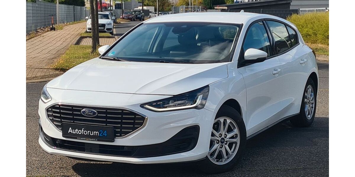 Ford Focus 46.000 km 15.999 &euro; Jülich 52428