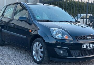 Ford Fiesta 99.000 km 4.999 &euro; Düren-Merken 52353