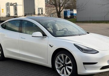 Tesla Model 3 110.747 km 19.990 &euro; Alsdorf 52477