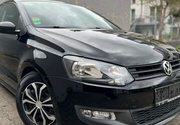 VW Polo 48.700 km 5.800 &euro; Aachen 52078