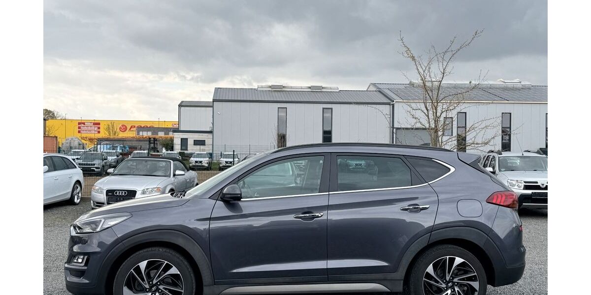 Hyundai TUCSON 162.000 km 15.450 &euro; Düren 52351