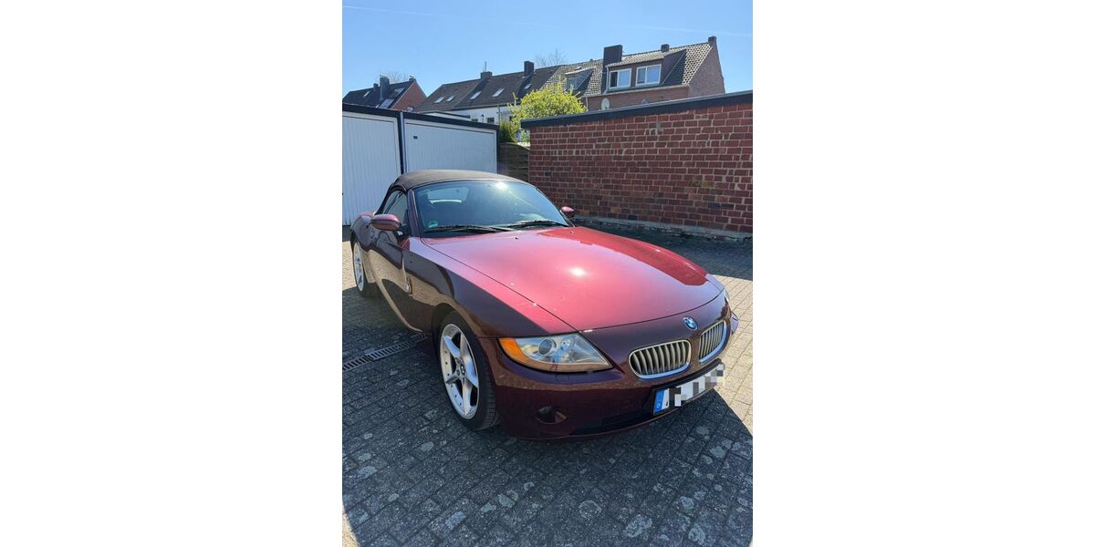 BMW Z4 112.000 km 11.900 &euro; Alsdorf 52477