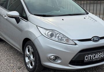 Ford Fiesta 56.000 km 5.499 &euro; Düren-Merken 52353