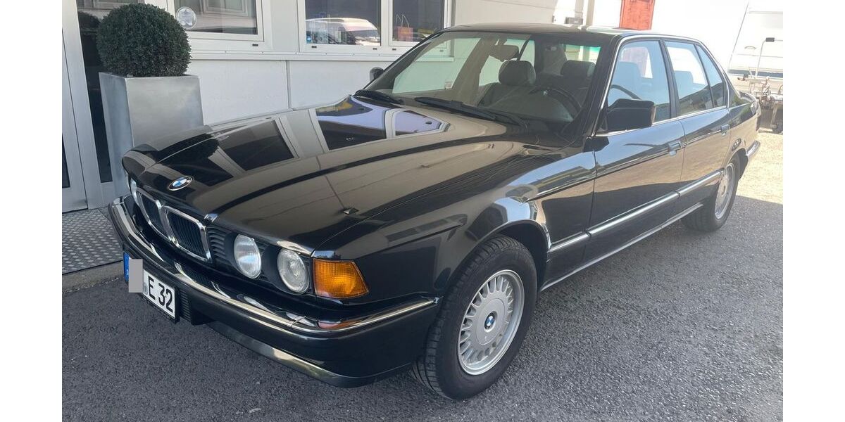 BMW 730 284.000 km 13.900 &euro; Aachen 52068