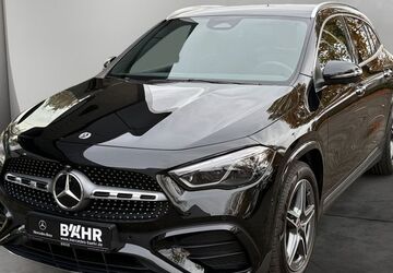 Mercedes-Benz GLA 200 14.200 km 41.450 &euro; Geilenkirchen 52511