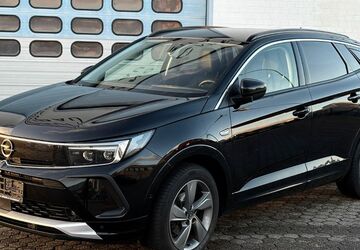 Opel Grandland (X) 122.000 km 14.900 &euro; Düren 52353