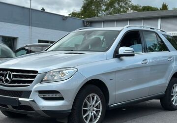 Mercedes-Benz ML 350 160.247 km 16.990 &euro; Alsdorf 52477