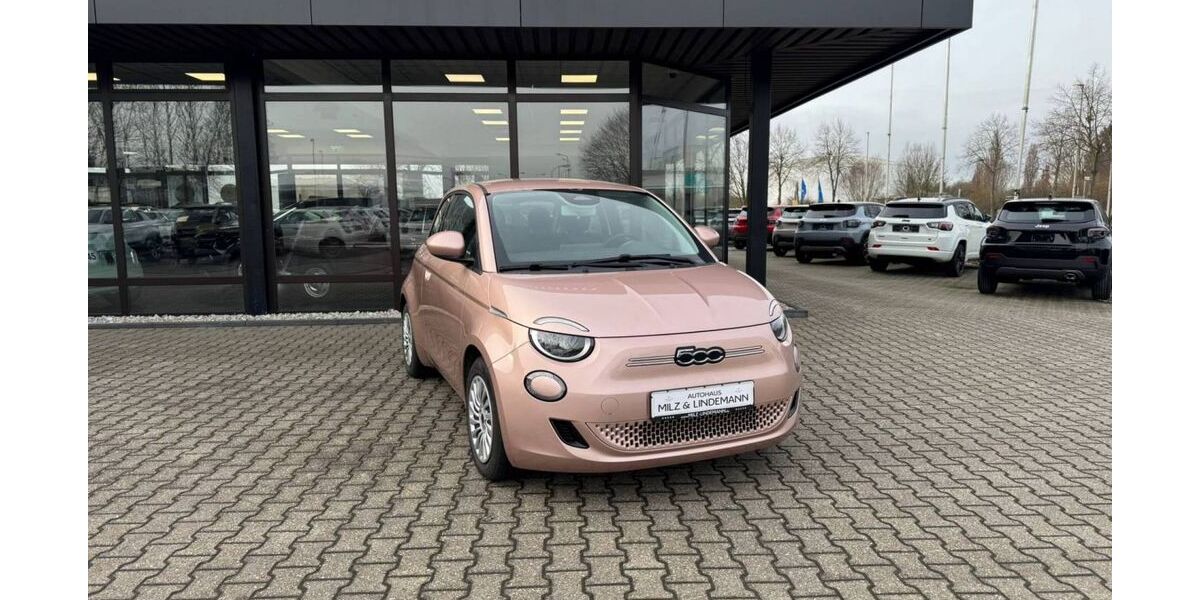 Fiat 500e 24.964 km 19.590 &euro; Jülich 52428