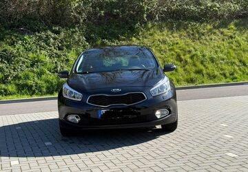 Kia ceed / Ceed 198.900 km 6.300 &euro; Übach-Palenberg 52531