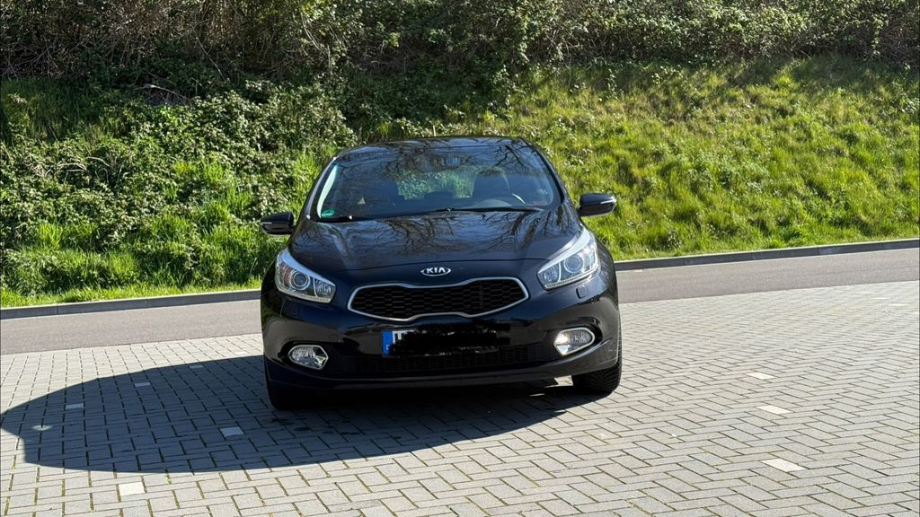 Kia ceed / Ceed 198.900 km 6.300 &euro; Übach-Palenberg 52531