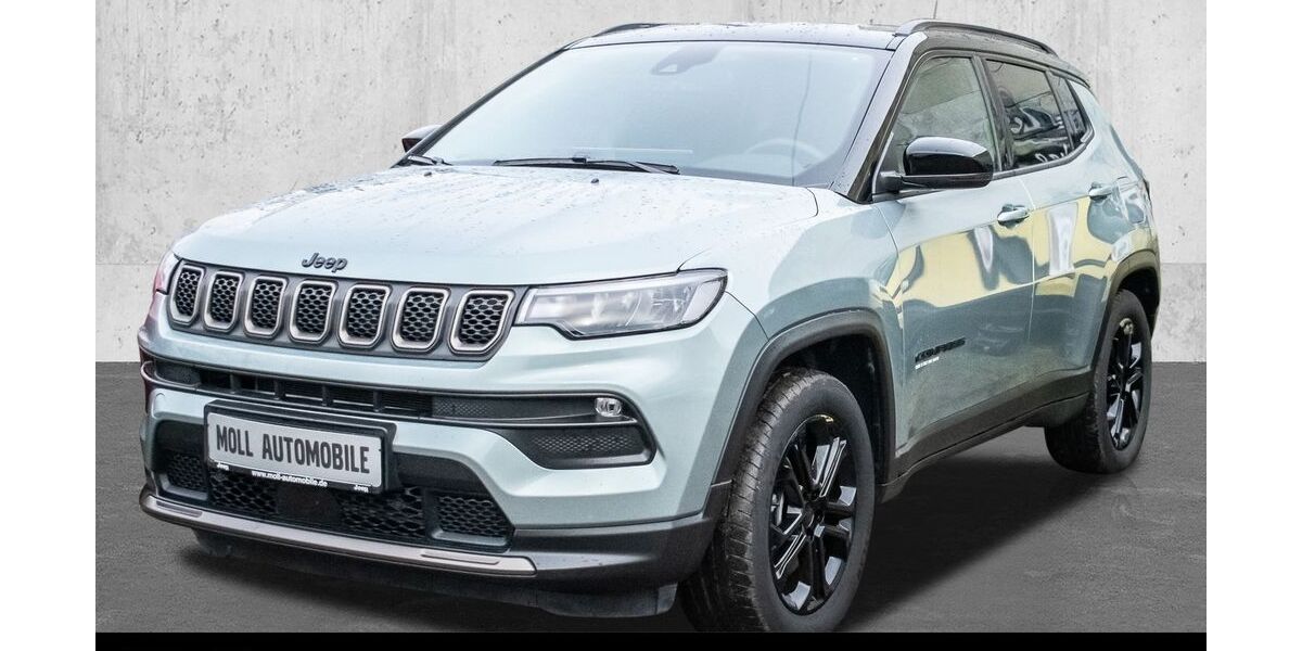 Jeep Compass 28.116 km 24.980 &euro; Düren 52351