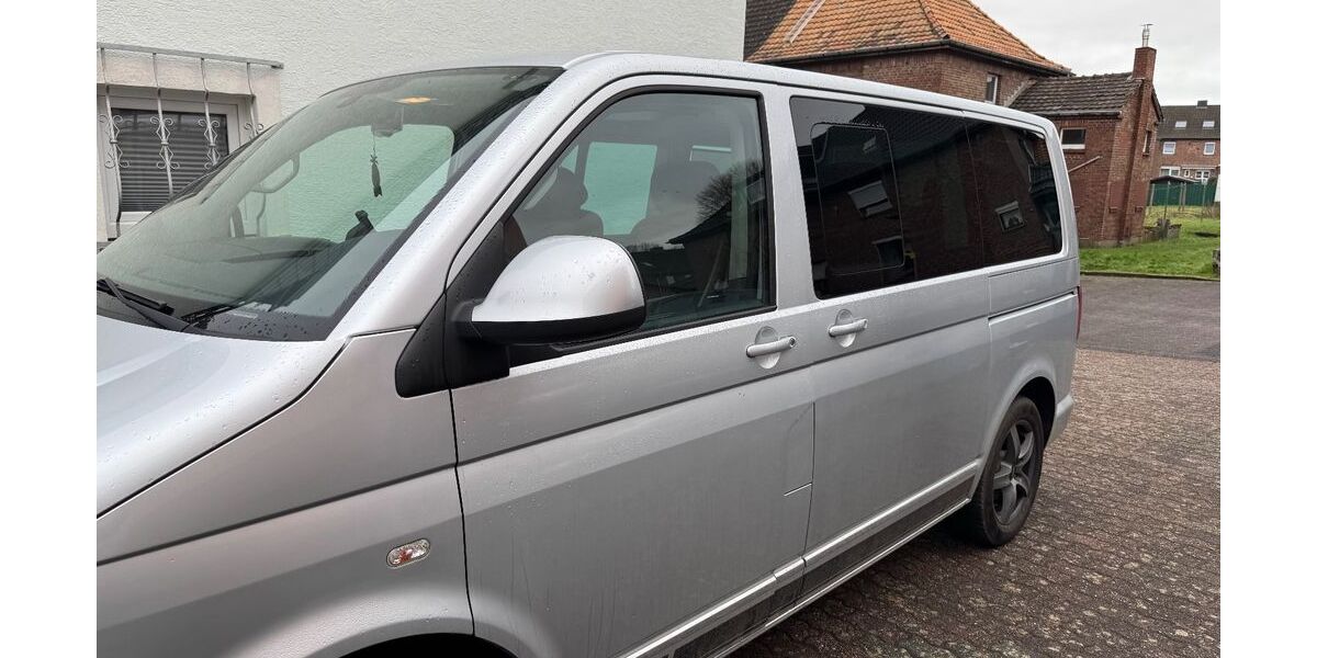 VW T5 Multivan 167.000 km 18.000 &euro; Übach Palenberg 52531