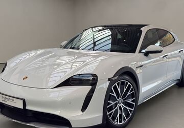 Porsche Taycan 61.874 km 57.600 &euro; Aachen 52068