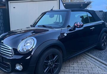 Mini One Cabrio 62.700 km 8.300 &euro; Jülich 52428