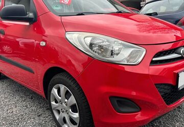 Hyundai i10 76.984 km 6.950 &euro; Aachen 52080