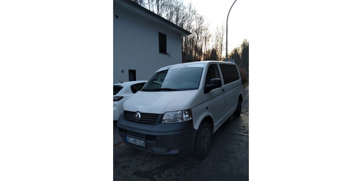 VW T5 Caravelle 178.000 km 9.900 &euro; Stolberg 52224