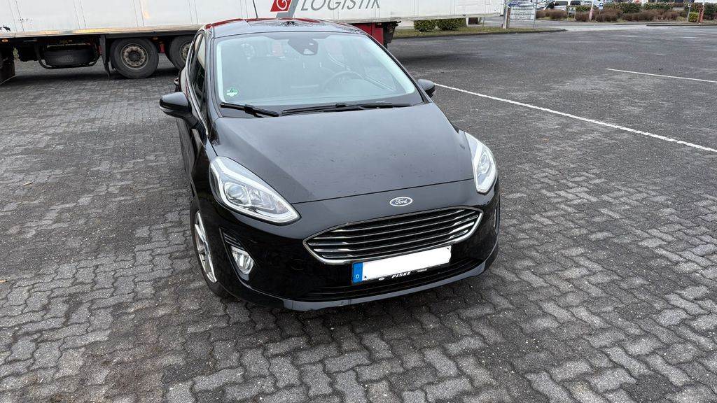 Ford Fiesta 95.000 km 9.500 &euro; Würselen 52146