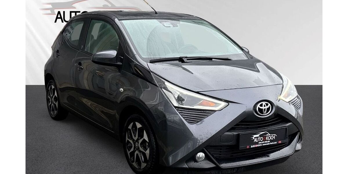 Toyota Aygo (X) 13.328 km 13.889 &euro; Düren 52351