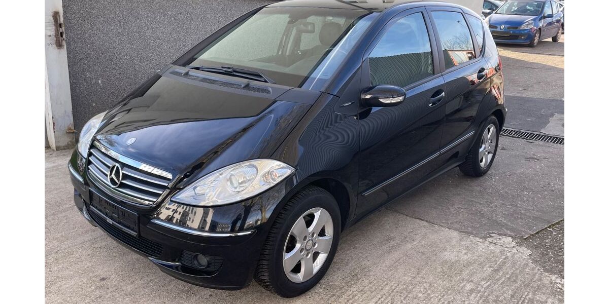 Mercedes-Benz A 150 149.000 km 3.700 &euro; Aachen 52070
