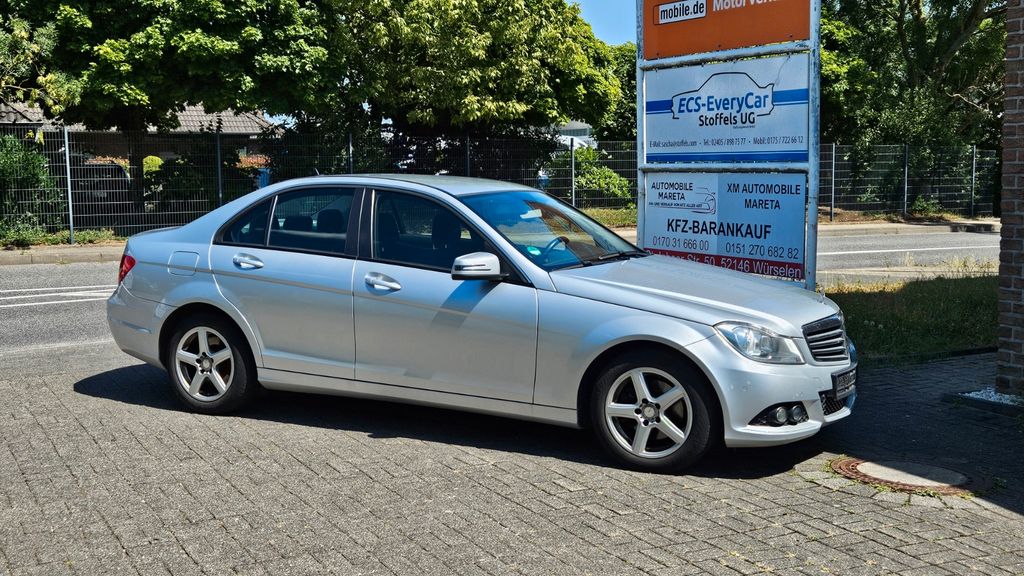 Mercedes-Benz C 220 233.303 km 8.800 &euro; Würselen 52146