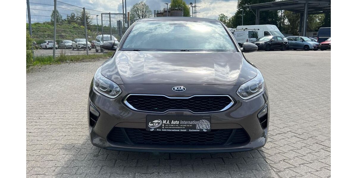 Kia ceed / Ceed 113.000 km 8.990 &euro; Eschweiler 52249