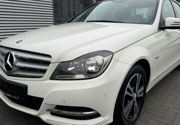 Mercedes-Benz C 220 163.700 km 11.990 &euro; Aachen 52078