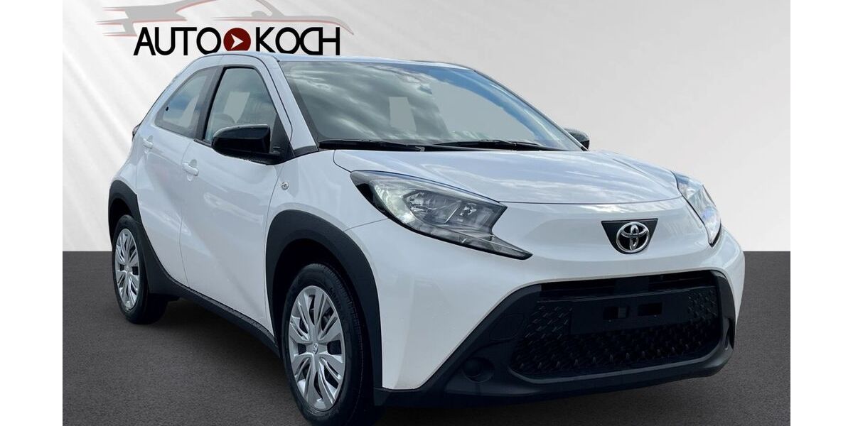 Toyota Aygo (X) 2.444 km 17.490 &euro; Eschweiler 52249