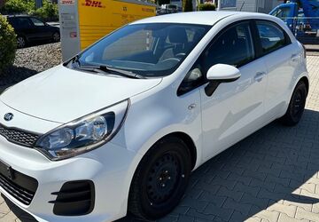 Kia Rio 138.535 km 5.990 &euro; Stolberg 52222
